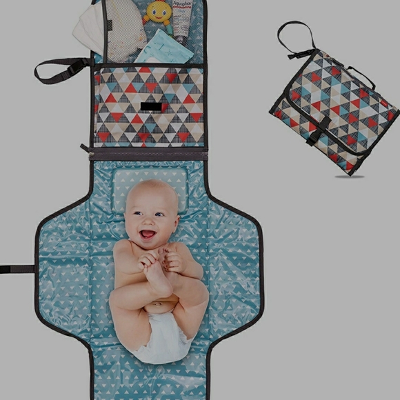 Axios Diaper Changing Pad - Picture 2 of 4